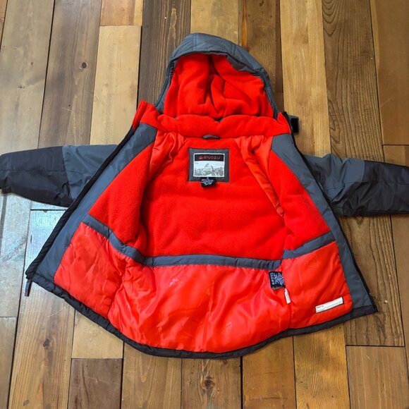 Boys Size 5 Winter Jacket & Snow Bibs - Picture 6 of 7